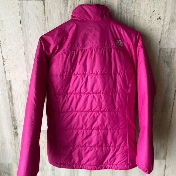 The North Face Dentelles Light Puffer Jacket in Pink Size: Small - Picture 2 of 6